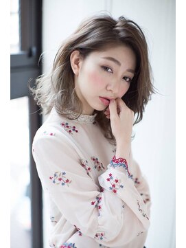 フェリア 緑地公園(FERIA) バレイヤージュ*セピアグレージュ*外人風アッシュ*ロブ