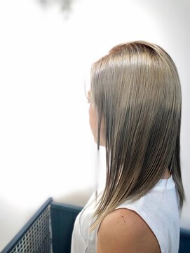 ボスコ 下北沢店(bosco) ☆ホワイトブリーチ☆《gocci》