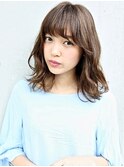 ラフさで決めるセミミディアムスタイル