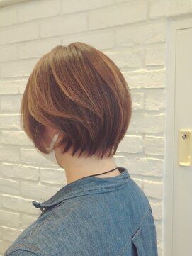 ヘアアートヒサ(HAIR ART hisa) 「RYOKO」 30代～40代       丸みショート