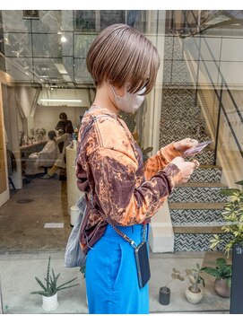 オムズドット(om's dot) ハンサムショート×ベージュカラー(お客様スタイル)