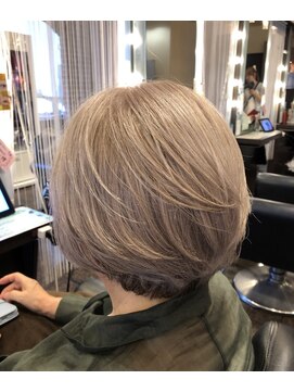 ネイトル(naitre) ジン　大人艶ボブ