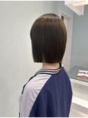 オリーブベージュ