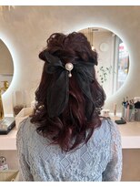 ラスターフレンズ(Luster Friends)&nbsp;お呼ばれヘア/結婚式/ハーフアップ/ヘアアレンジ/ミディアム