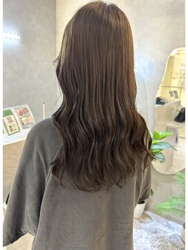 ジーナ 博多(Zina) Wカラー オリーブグレージュ×セミロング