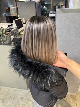 メリー オオサカ(Merly Osaka) 海外balayage