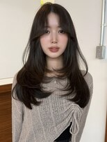リヴ オオサカ(LIV OSAKA)&nbsp;レイヤーカット/ダークグレージュ/ブリーチなし