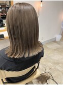 冬のカラーにおすすめベージュ