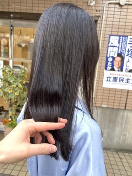 ビアンコカーロ 用賀店(Bianco caro)の写真/≪まっすぐすぎない、ナチュラルな美しさ≫弱酸性矯正で叶える大人の上質ストレート。