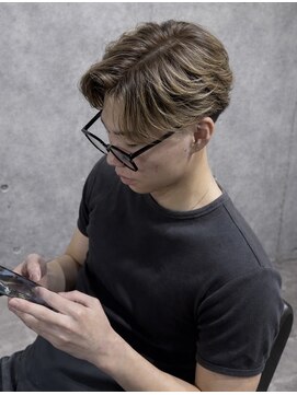 ブラッシュ アップ(Brush Up) 海外風フェザーショート