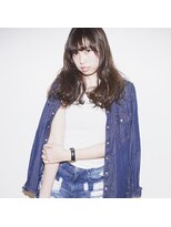 ティヒ(tihi)&nbsp;ノームコア×セミロング