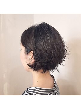 ソルトウォーター 南堀江(SALT WATER) short bob