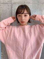 ラル 立川(lar)&nbsp;外ハネミニボブ_オリーブベージュレイヤーカットウェットヘア