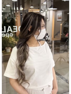 レディアル 大宮(REDEAL ope.) バレイヤージュ　ハイライト　レイヤーカット