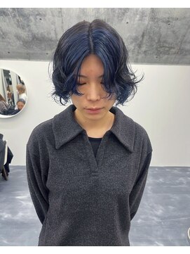 イーチ 吉祥寺(EACH) 《MIHO》ウルフボブ×パーマ×インナーブルー