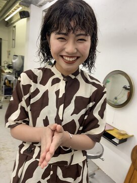 フィン(fin,) fin,/ブリーチ/パーマ/ハイトーン/ダブルカラー/インナーカラー