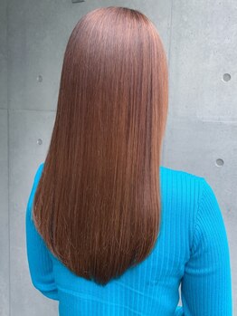 カロン(Kalon)の写真/乾かすだけで柔らかナチュラルなストレートヘアに♪話題の髪質改善も取り扱い！理想の質感を手に入れて♪