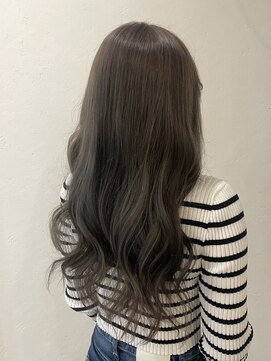 カラースタンド(COLOR STAND) ミルクティーベージュハイトーンブリーチダブルカラー佐賀