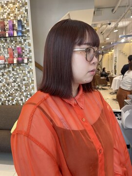 ネオリーブアイム 横浜西口店(Neolive aim) 肌馴染み抜群テラコッタブラウン横浜【成田】