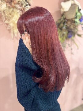 サロン ド ユーア(salon de yuua) ツヤ感たっぷり＊チェリーレッドカラー