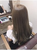ショートボブ/センターパート/ツヤ髪/グラデーション/イヤリング