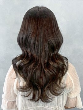 アイティーバイアルバム 松戸店(IT by ALBUM) ロンググレージュ暗めカラー韓国ヘア顔周りレイヤー_ba564081