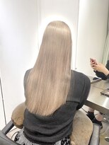 エンネ 新宿(enne)&nbsp;ホワイトカラー/ハイトーンカラー/レイヤー/髪質改善/縮毛矯正