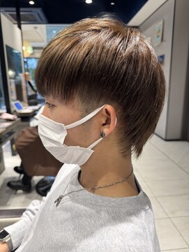 アース オーセンティック 新浦安店(EARTH Authentic) ツーブロックショート