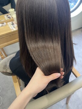 オリンテ バイ レシッド 表参道(orente by rcid) ブラウングレージュ