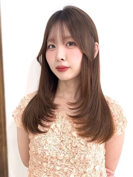 ルフェリ(Lufeli) 【Lufeli】いとうりお　レイヤー/ハッシュカット/ベージュ