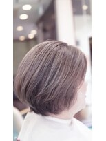 ネス(NESS)&nbsp;【白髪染め】 グレイカラー（白髪染）のピンクベージュ136