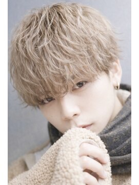 アイトーキョーシエル 横浜(AI TOKYO Ciel) メンズカラー/ミルクティーベージュ/ブリーチ＆ダブルカラー