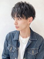 アース オーセンティック 関内店(EARTH Authentic) メンズパーマ波打ちパーマセンターパート爽やかツーブロック
