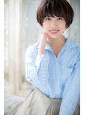 優し気ショートで♪ガーリー気分