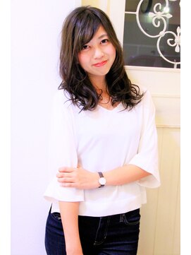 ヘアアンドリラクゼーション ルタ(HAIR&RELAXATION RUTA) 【RUTA】大きめウェーブでロマンスパーマ♪