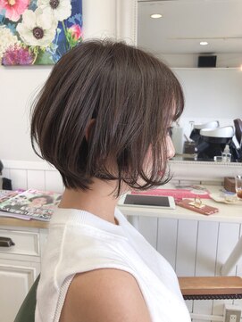 マノンヘアーデザイン(manon hair design..) ナチュラル小顔のショートボブ