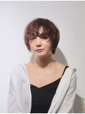 ツヤ感ピンクパールショートボブ