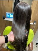 暗髪アッシュグレー 【福岡聖容】