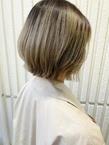 ネオリーブカップ 町田店(Neolive capu)&nbsp;ハイトーンカラー×くびれボブ【町田/ボブ/ブリーチ】