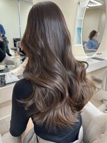 オズ 安積店(OZ)&nbsp;ミニウルフチェリーブラウンホワイトグレージュフェザーパーマ