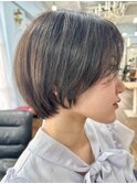 インナーカラー艶髪ネイビーグレーアッシュ大人美人