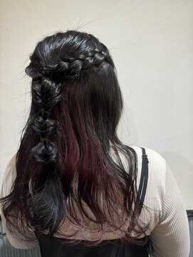 ブランカ バイ リッカ(Blanca by Ricca) レッドインナーカラー/推し活ヘアメ