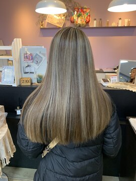 アヴァンス 北花田店(AVANCE) 【#白髪が目立たないカラー】×グレージュハイライト