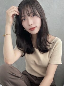 リス バイ ソヨン(Lis by SOYON) イメチェン/こなれミディ/レイヤーカット/2wayバング/大人前髪