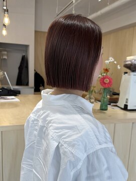 フルリール(fleurir) ブリーチなしピンク&ぱっつんボブ