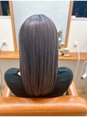 顔まわりレイヤー×アッシュグレー【松山美容室】