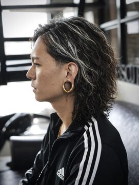 ジ オブスキュア(THE OBSCURE) ホワイトメッシュ×サーフカール