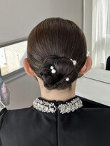 オウン(AUN)&nbsp;タイトシニヨン