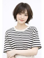 ソル(Sol) 外ハネショートボブ