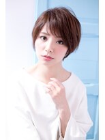 テンバイシオミエイチ(10 by shiomi H) 斜めバング×コンパクトショート